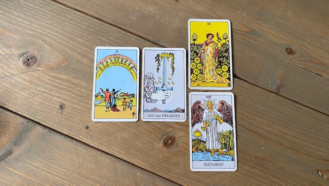 De voordelen van het volgen van een thuiscursus Tarot